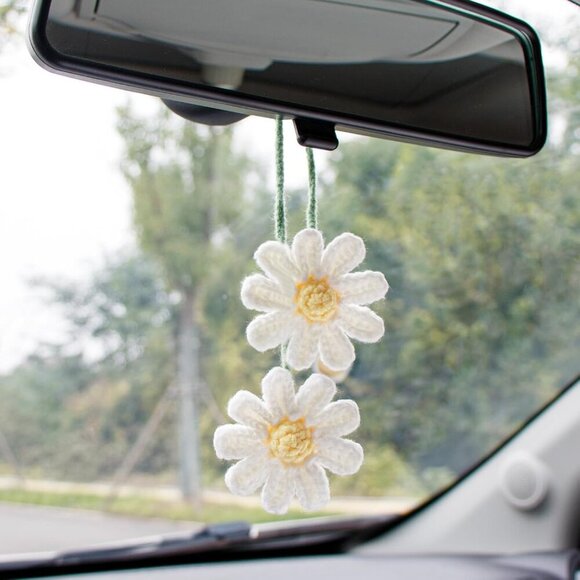 Cute Crochet Flower Car Accessories for Women Rear View Mirror Accessories Handm - Picture 1 of 6